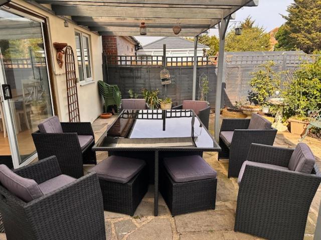 Villa 4 Bed House In Daneby Road,Se6 Catford Exterior foto